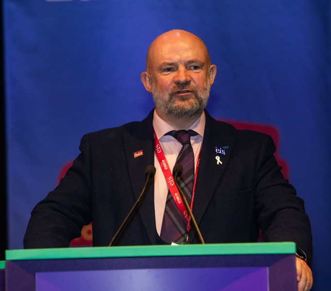 SNP Fringe | EIS SU4QE