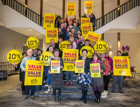 Pay campaign group at council